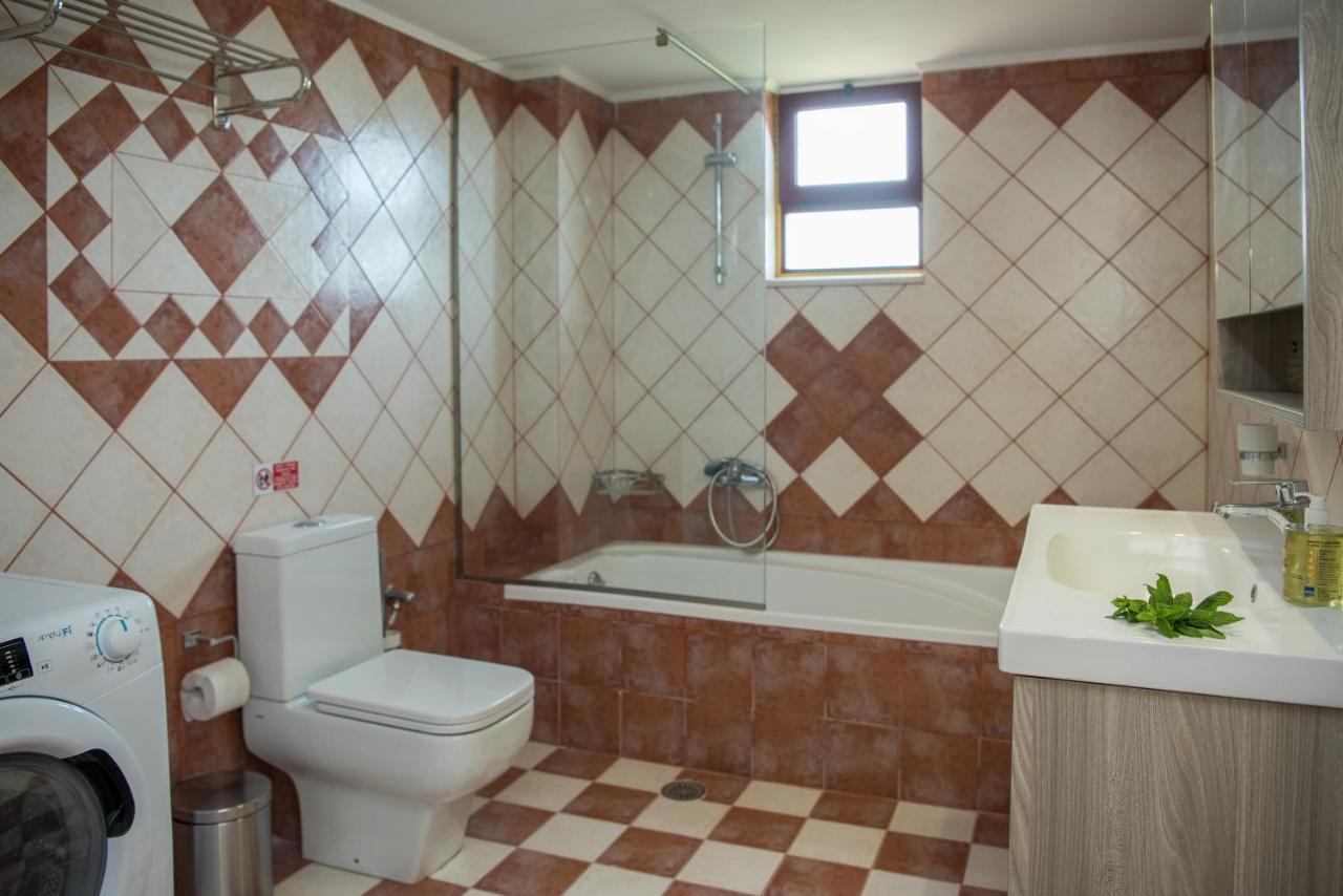 Akrotiri Sea View Suites Eksteriør billede